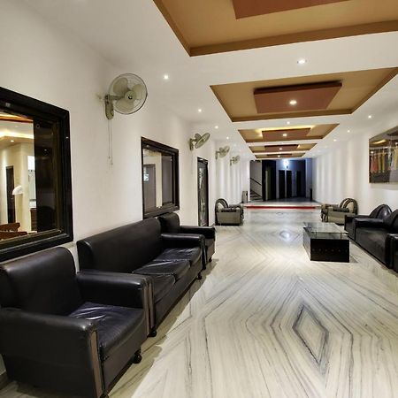 Times Raj Mahal Hotel Nathdwara Ngoại thất bức ảnh