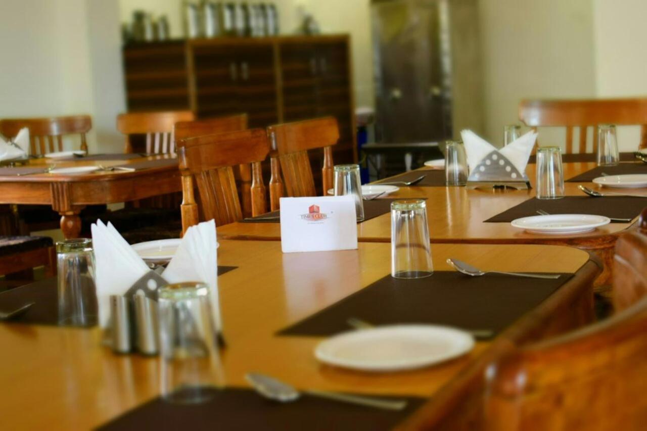 Times Raj Mahal Hotel Nathdwara Ngoại thất bức ảnh