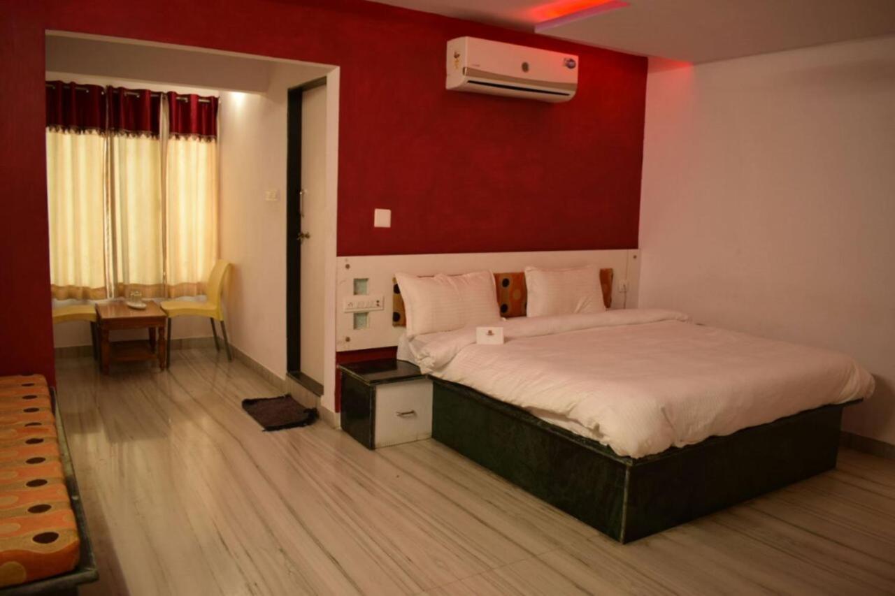 Times Raj Mahal Hotel Nathdwara Ngoại thất bức ảnh